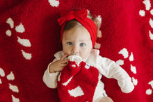 Load image into Gallery viewer, Fuzzy Blanket | Candy Cane