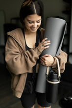 Load image into Gallery viewer, The HydraHandle - Leopard