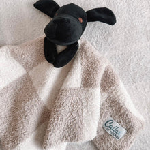 Load image into Gallery viewer, The Calla Lovey