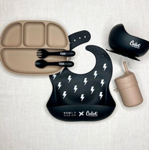 Load image into Gallery viewer, Calla and Friends
4 Section Suction Plate