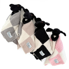 Load image into Gallery viewer, The Calla Lovey