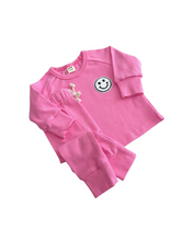Load image into Gallery viewer, Lounge Set | Smiley Bubble Gum
