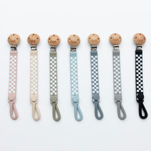 Load image into Gallery viewer, Nash Everything Clip - Checkered
