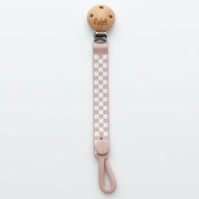 Load image into Gallery viewer, Nash Everything Clip - Checkered
