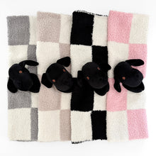 Load image into Gallery viewer, The Calla Lovey

