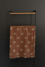 Load image into Gallery viewer, Chestnut Textiles Muslin Quilt
