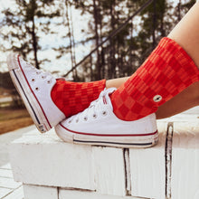 Load image into Gallery viewer, 3-PACK SOCKS - RETROGRADE
