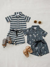 Load image into Gallery viewer, Stripe Linen Button Up Shirt
