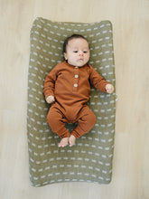 Load image into Gallery viewer, Olive Strokes Muslin Changing Pad Cover
